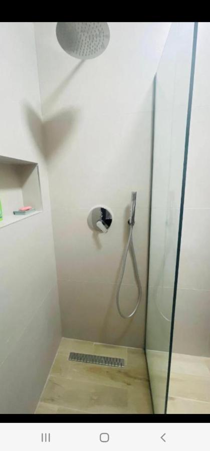 Sibora'S Apartment Golem  Luaran gambar